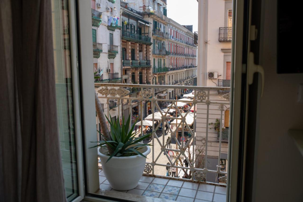 B&B Alla Ferrovia Naples Exterior photo